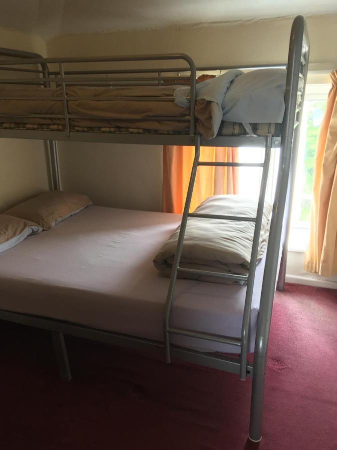 Pantyrathro International Hostel Carmarthen Dış mekan fotoğraf