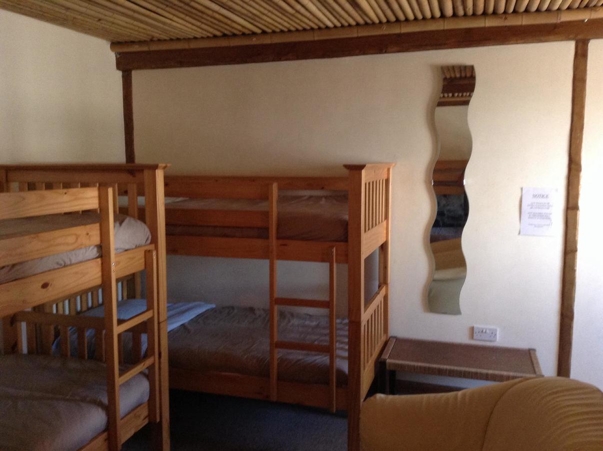 Pantyrathro International Hostel Carmarthen Dış mekan fotoğraf