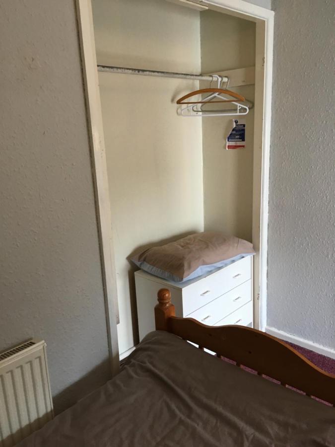 Pantyrathro International Hostel Carmarthen Dış mekan fotoğraf