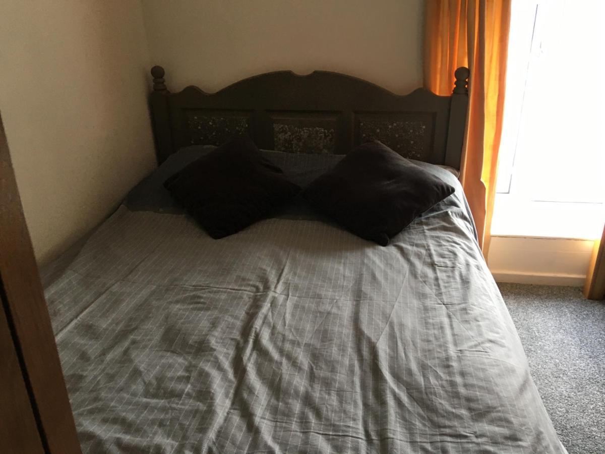 Pantyrathro International Hostel Carmarthen Dış mekan fotoğraf